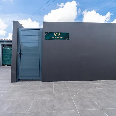 Holiday home Foral Dreams Faja de Cima